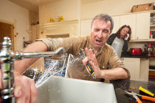 Water damage restoration experts in CA